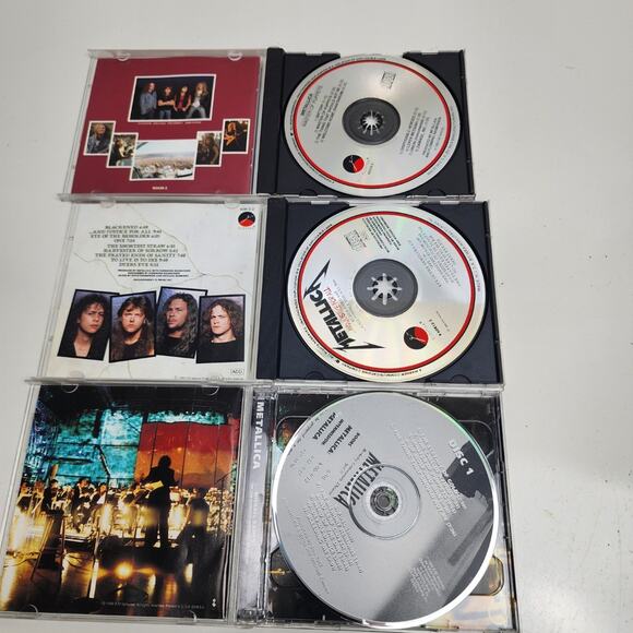 Metallica Mixed Heavy Metal Music Genre Lot of 3 CD's - Picture 3 of 5